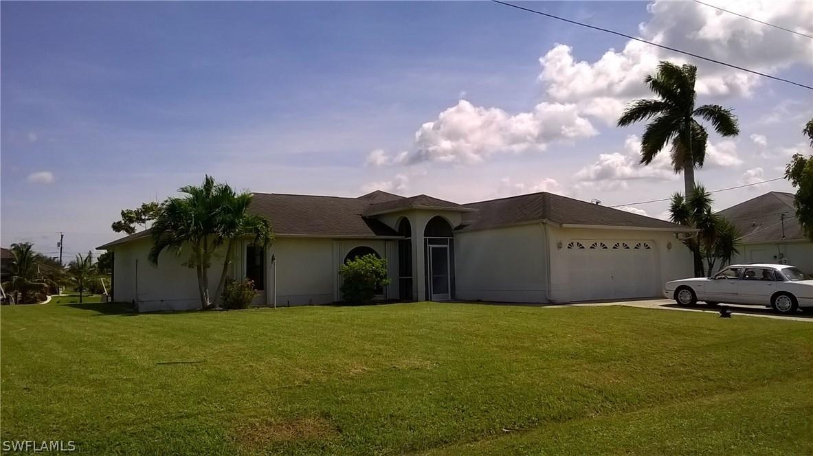 405 NE 17th Pl., Cape Coral, FL 33909