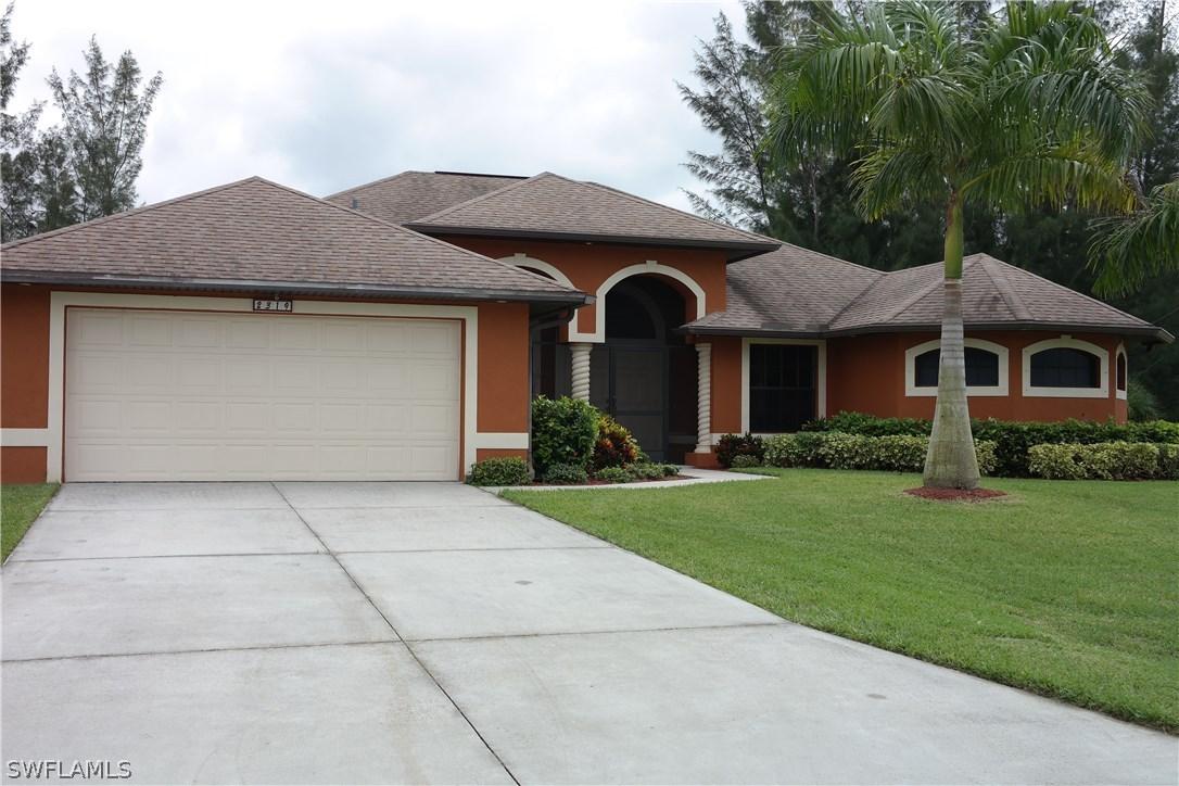 2319 SW 5th Pl., Cape Coral, FL 33991
