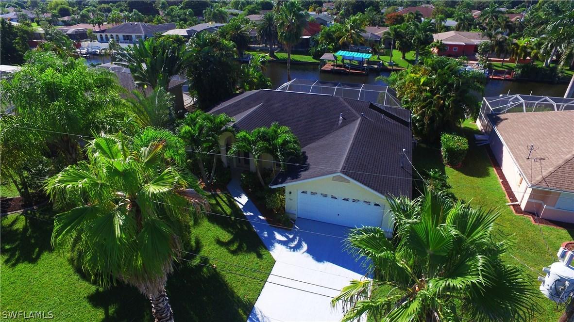 706 SE 33rd St., Cape Coral, FL 33904