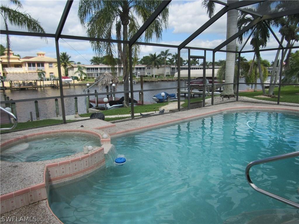 1721 SE 43rd St., Cape Coral, FL 33904