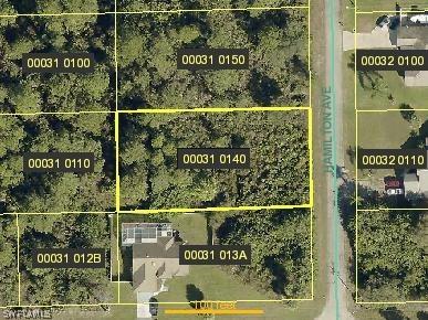 203 Hamilton Ave., Lehigh Acres, FL 33936