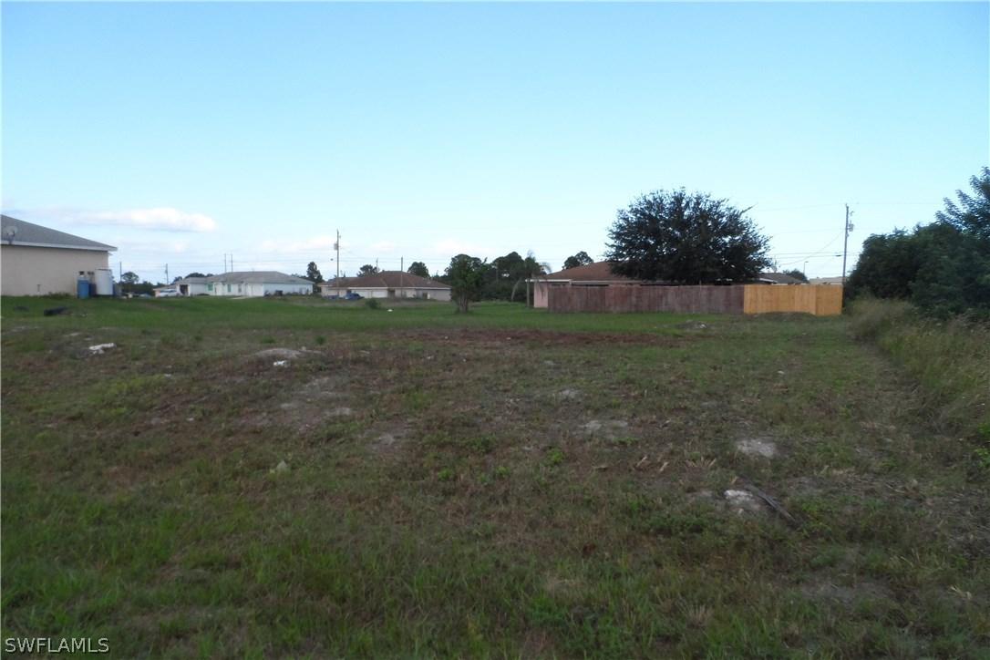 1121/1123 Gordon Ave., Lehigh Acres, FL 33973