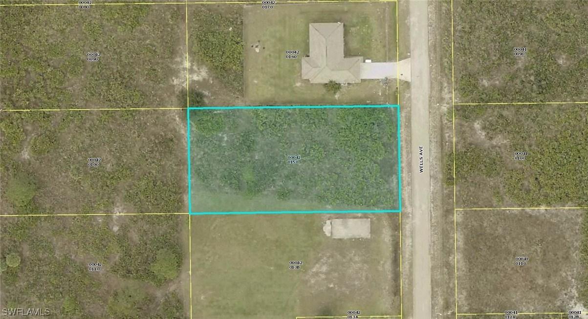305 Wells Ave., Lehigh Acres, FL 33936