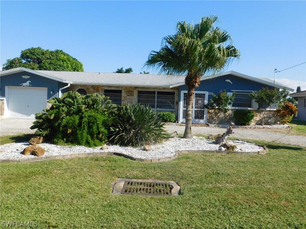 4425 SE 1st Ave., Cape Coral, FL 33904