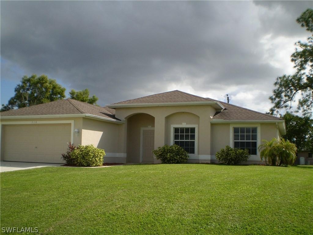 318 SW 16th Ter., Cape Coral, FL 33991