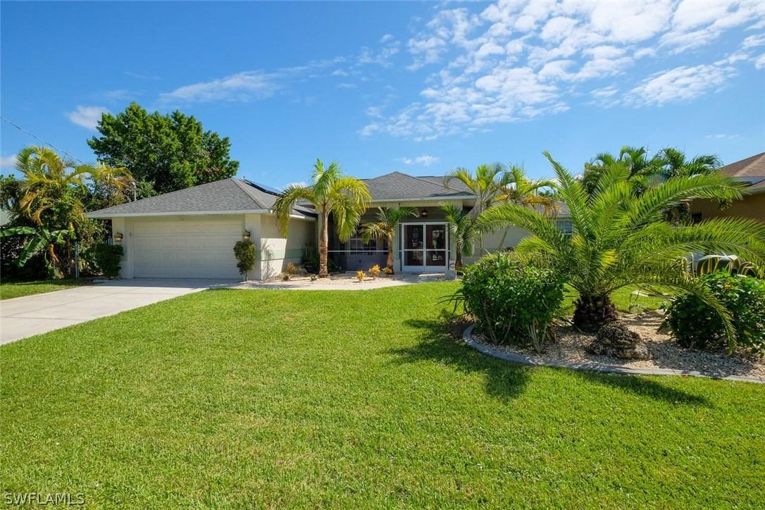 111 SE 16th Pl., Cape Coral, FL 33990