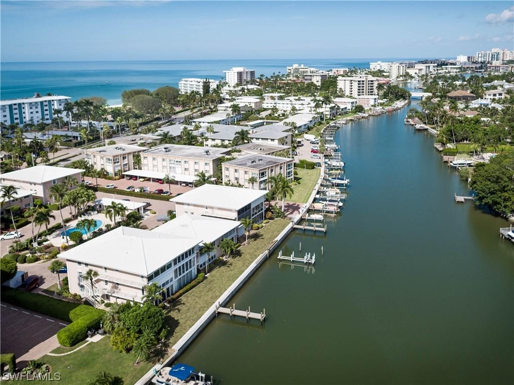 1910 Gulf Shore Blvd. #208, Naples, FL 34102