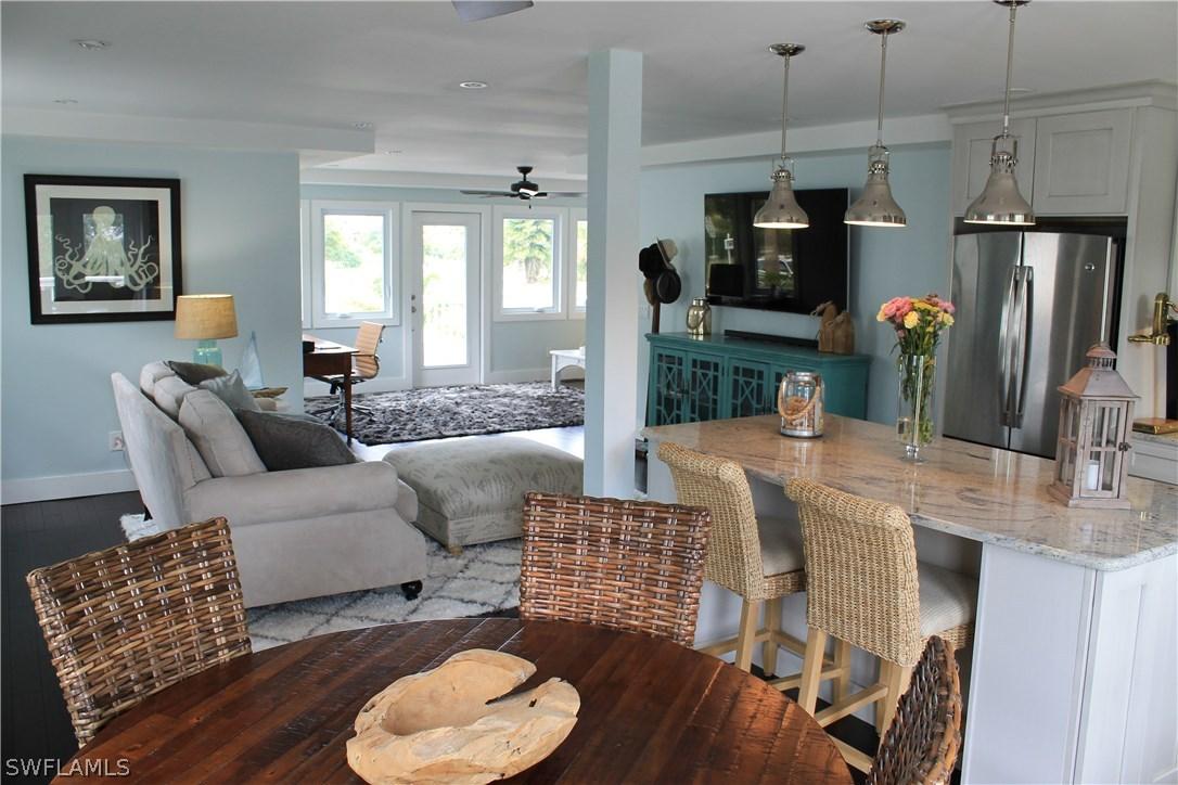 862 San Carlos Dr., Fort Myers Beach, FL 33931