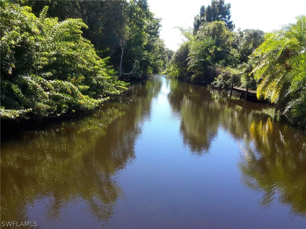 2005 Flamingo Dr., North Fort Myers, FL 33917