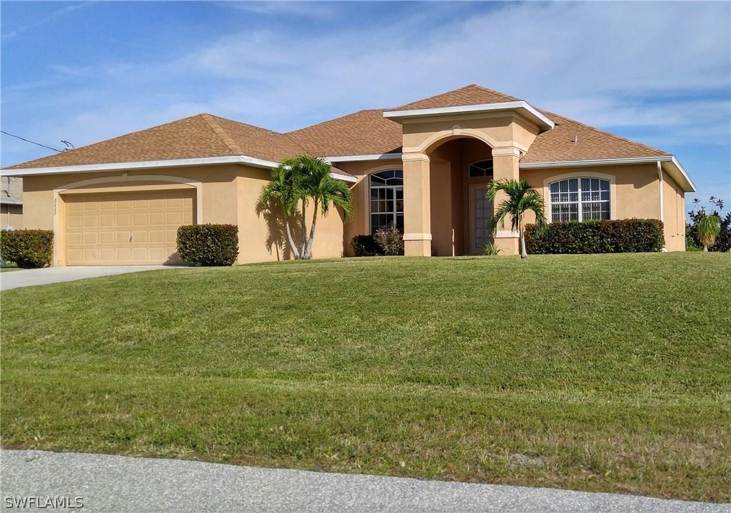 2227 NW 6th Ter., Cape Coral, FL 33993