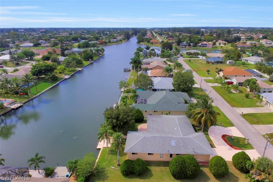 622 SE 16th Ter., Cape Coral, FL 33990