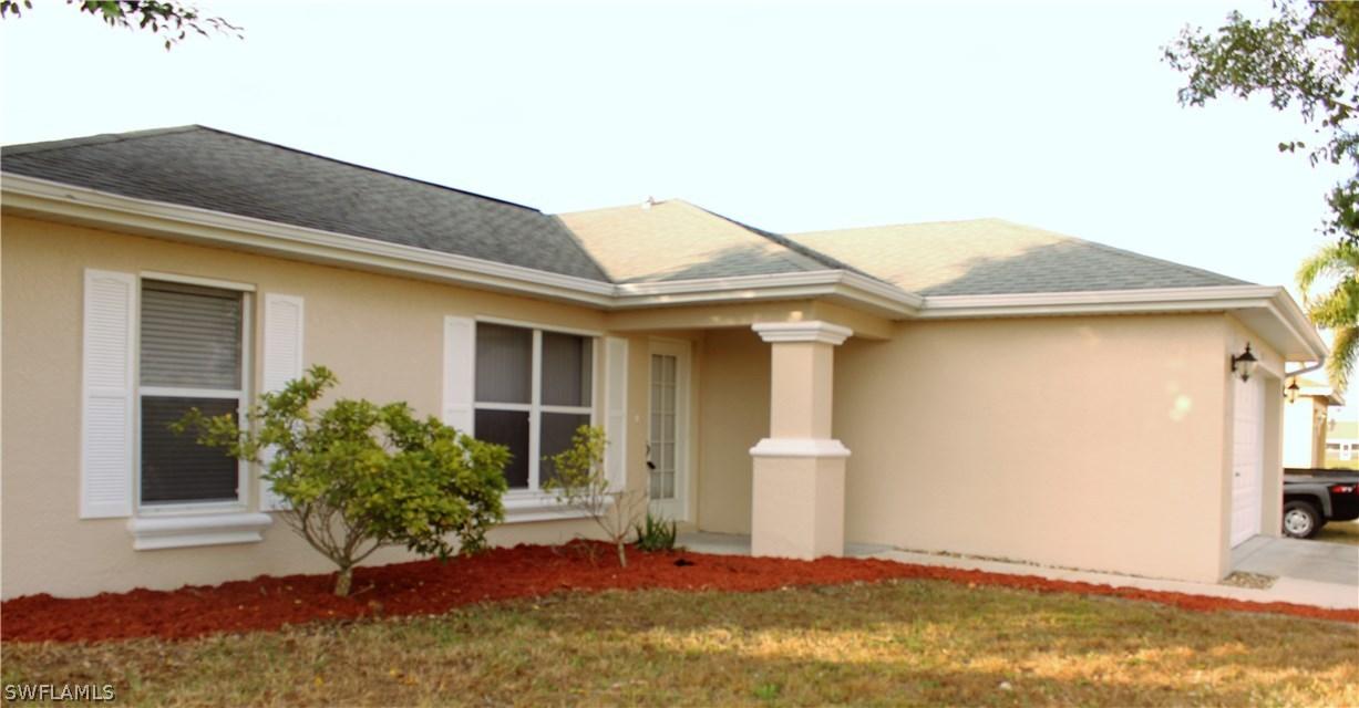 1134 NW 15th Ter., Cape Coral, FL 33993