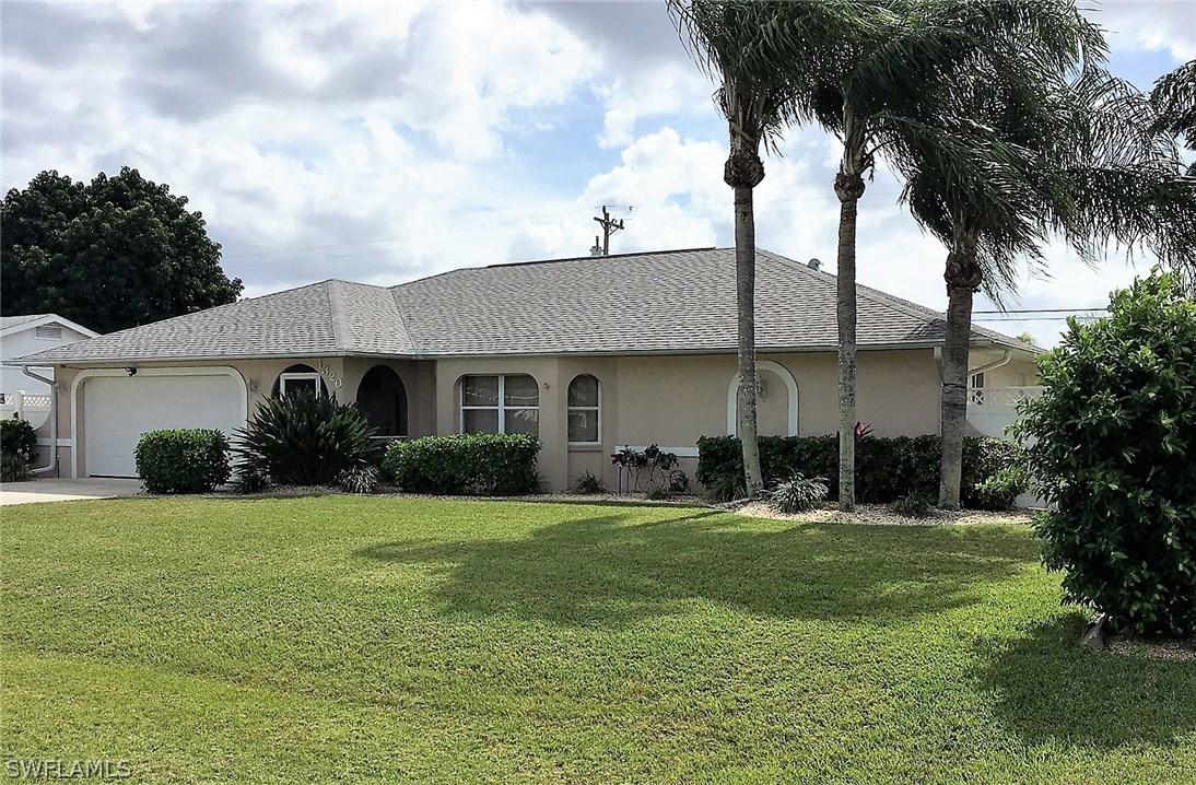 1320 SE 25th Ln., Cape Coral, FL 33904