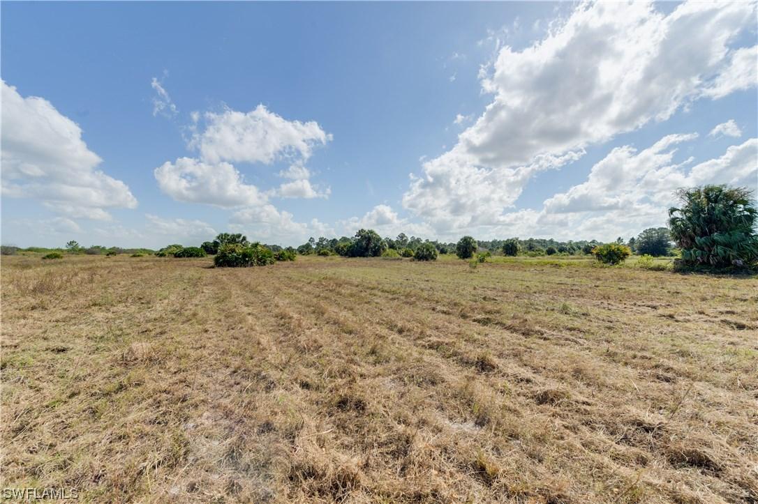 10th St., Naples, FL 34120