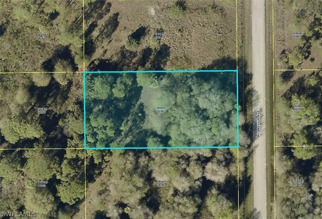 1217 Mcarthur Ave., Lehigh Acres, FL 33972