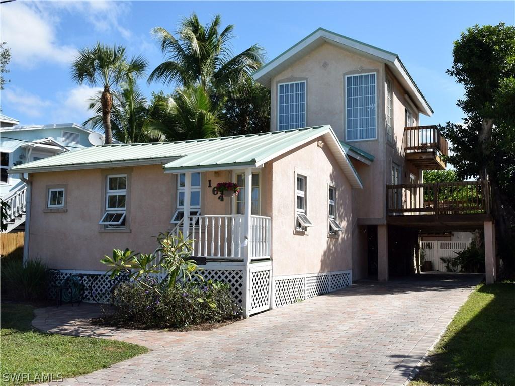 164 Miramar St., Fort Myers Beach, FL 33931
