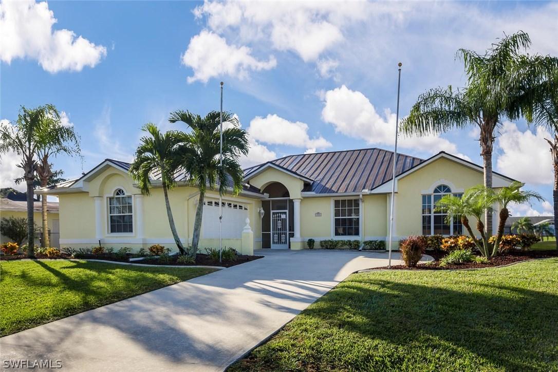 920 SE 20th St., Cape Coral, FL 33990