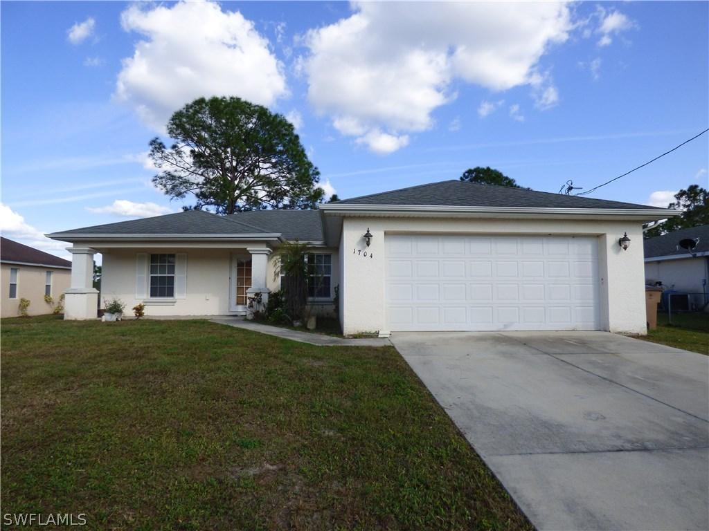 1704 Ann Ave., Lehigh Acres, FL 33971