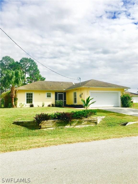 915 Genoa Ave., Lehigh Acres, FL 33974