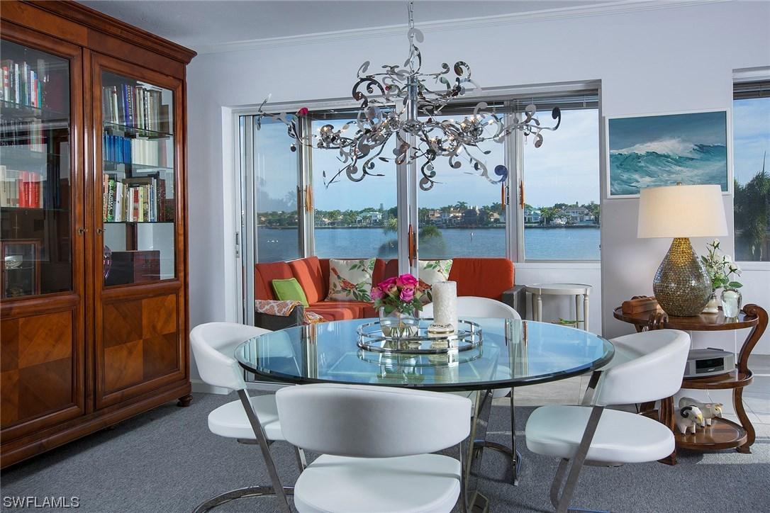 3420 Gulf Shore Blvd. #32, Naples, FL 34103