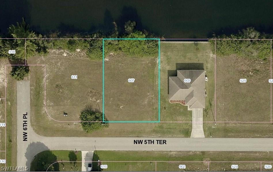 607 NW 5th Ter., Cape Coral, FL 33993