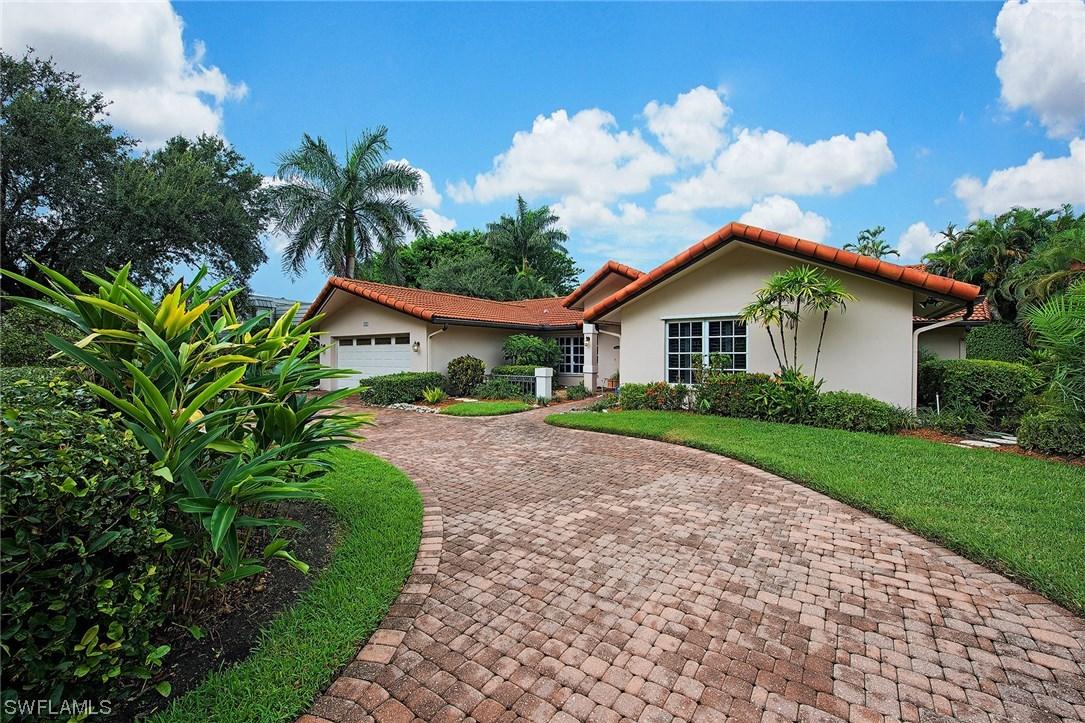 721 Willowhead Dr., Naples, FL 34103