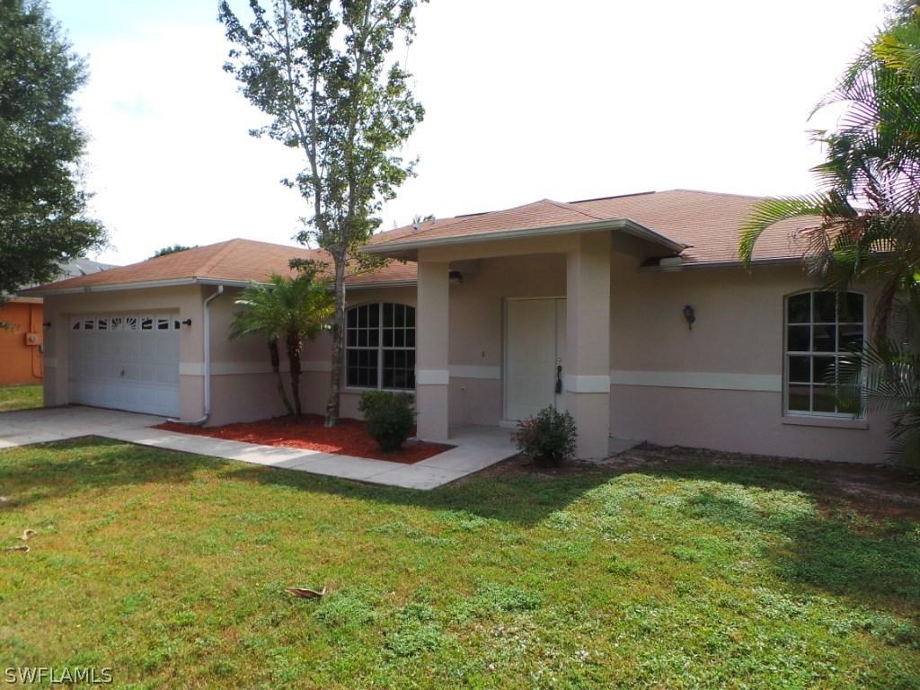 8212 Pennsylvania Blvd., Fort Myers, FL 33967