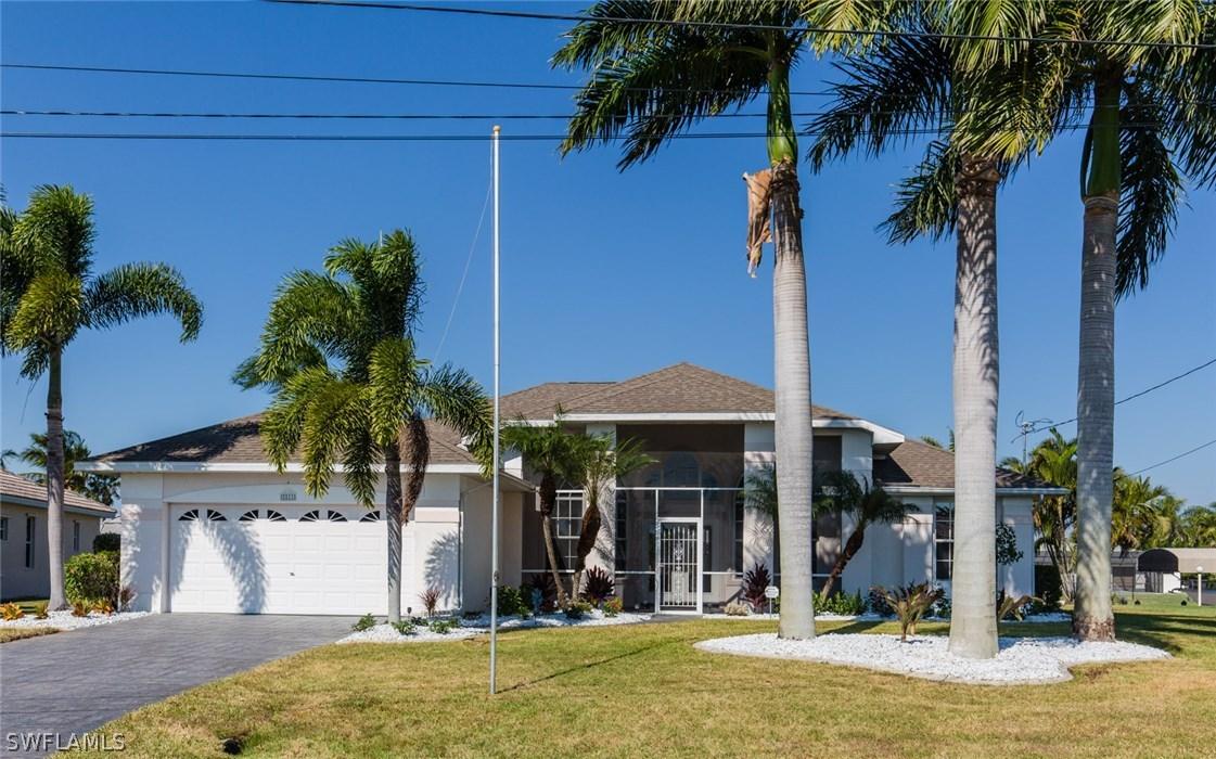 2011 SE 21st St., Cape Coral, FL 33990