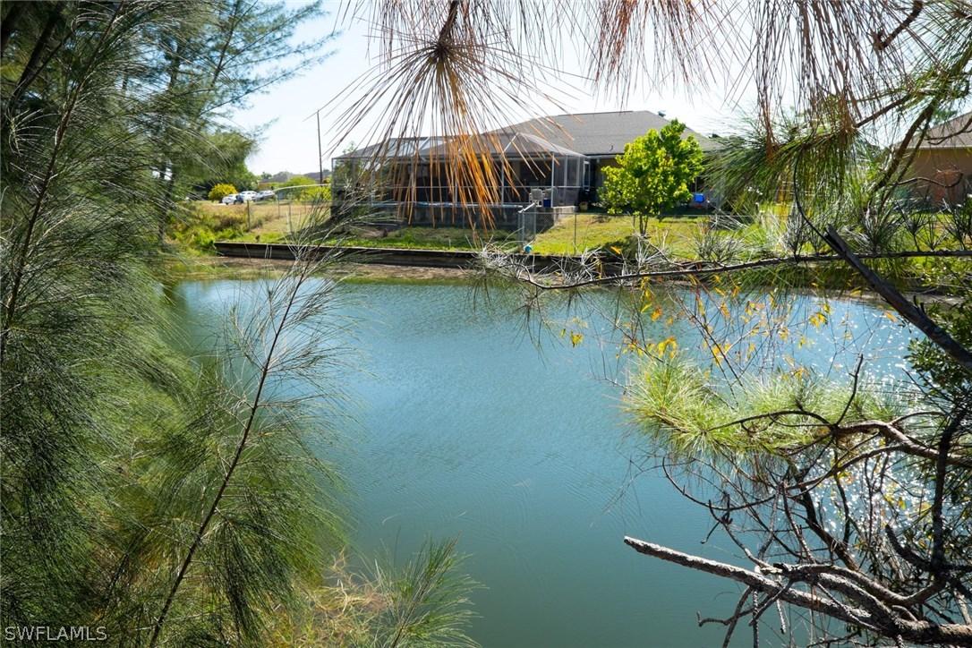 624 SW 26th St., Cape Coral, FL 33914