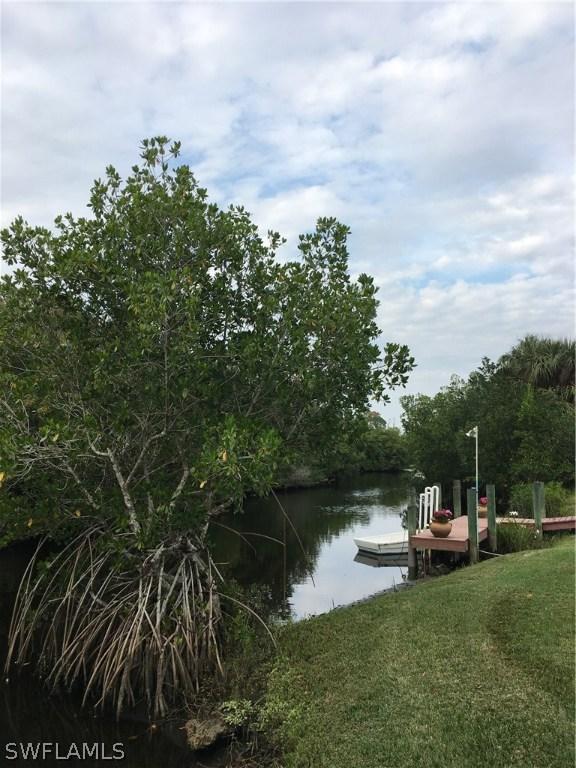 15361 River Cove Ct., North Fort Myers, FL 33917