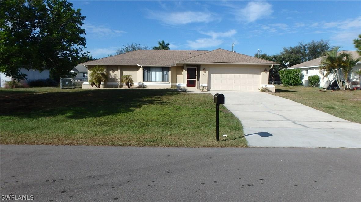906 SW 11th Ave., Cape Coral, FL 33991