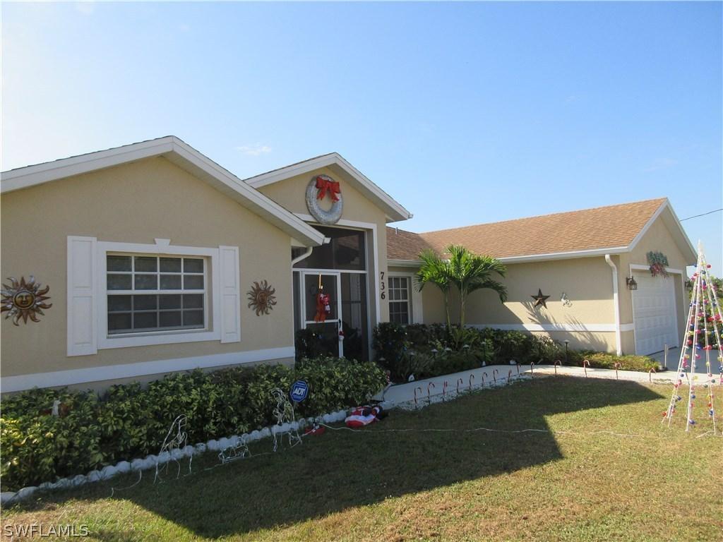 736 Clancy St., Lehigh Acres, FL 33974
