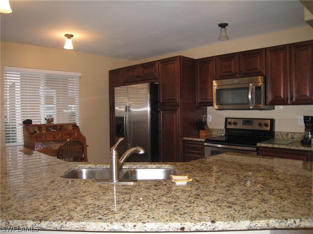 9900 Sunset Cove Ln. #113, Fort Myers, FL 33919