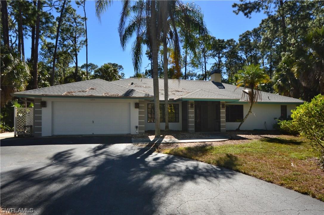 5294 Boxwood Way, Naples, FL 34116