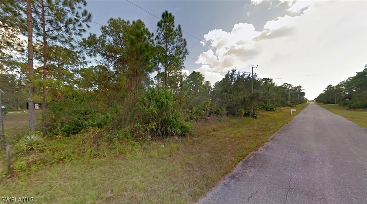 1018 Edison Ave., Lehigh Acres, FL 33972