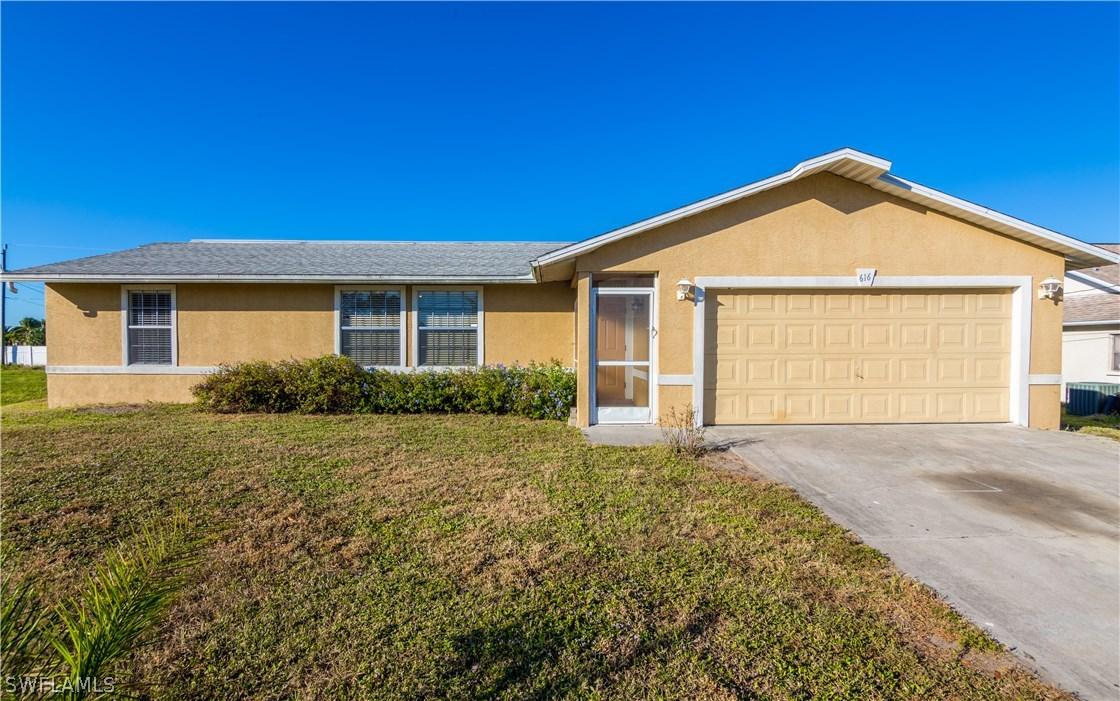 616 SW 8th Ct., Cape Coral, FL 33991