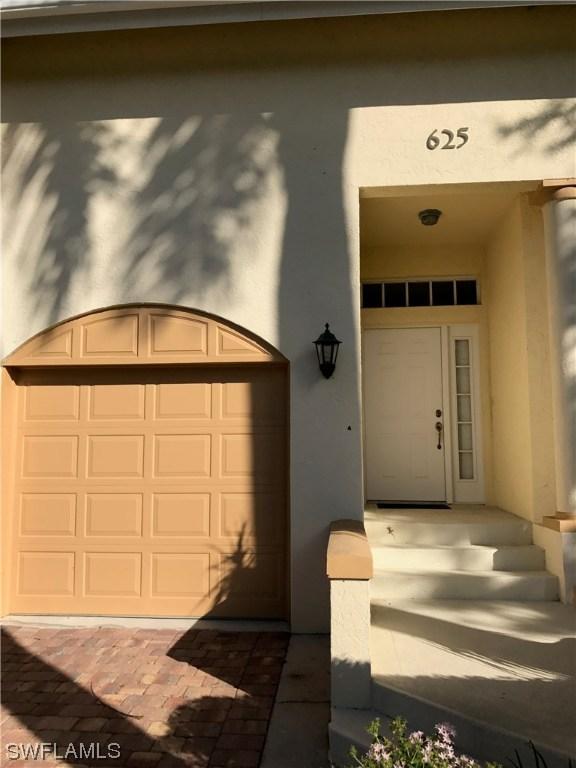 625 10th Ave. #C-1, Naples, FL 34102