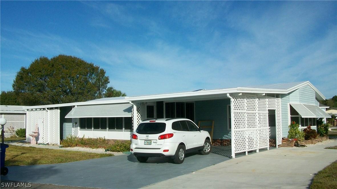 9865 Sugarmill Springs Dr., Fort Myers, FL 33905