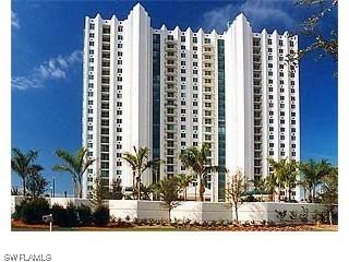 7515 Pelican Bay Blvd. #18A, Naples, FL 34108