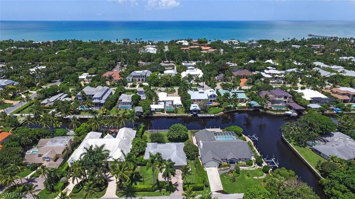 1730 4th St., Naples, FL 34102