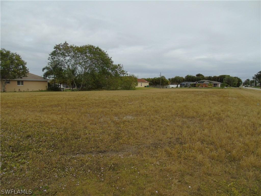 101 SE 13th St., Cape Coral, FL 33990