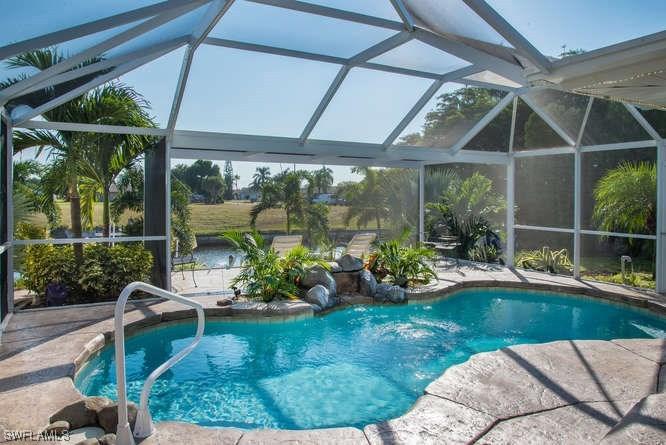 1014 SE 14th Ter., Cape Coral, FL 33990