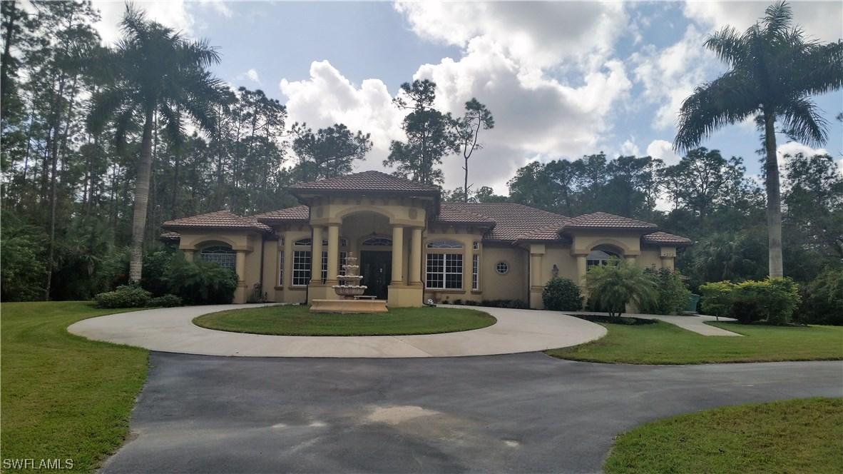 4272 Pine Ridge Rd., Naples, FL 34119