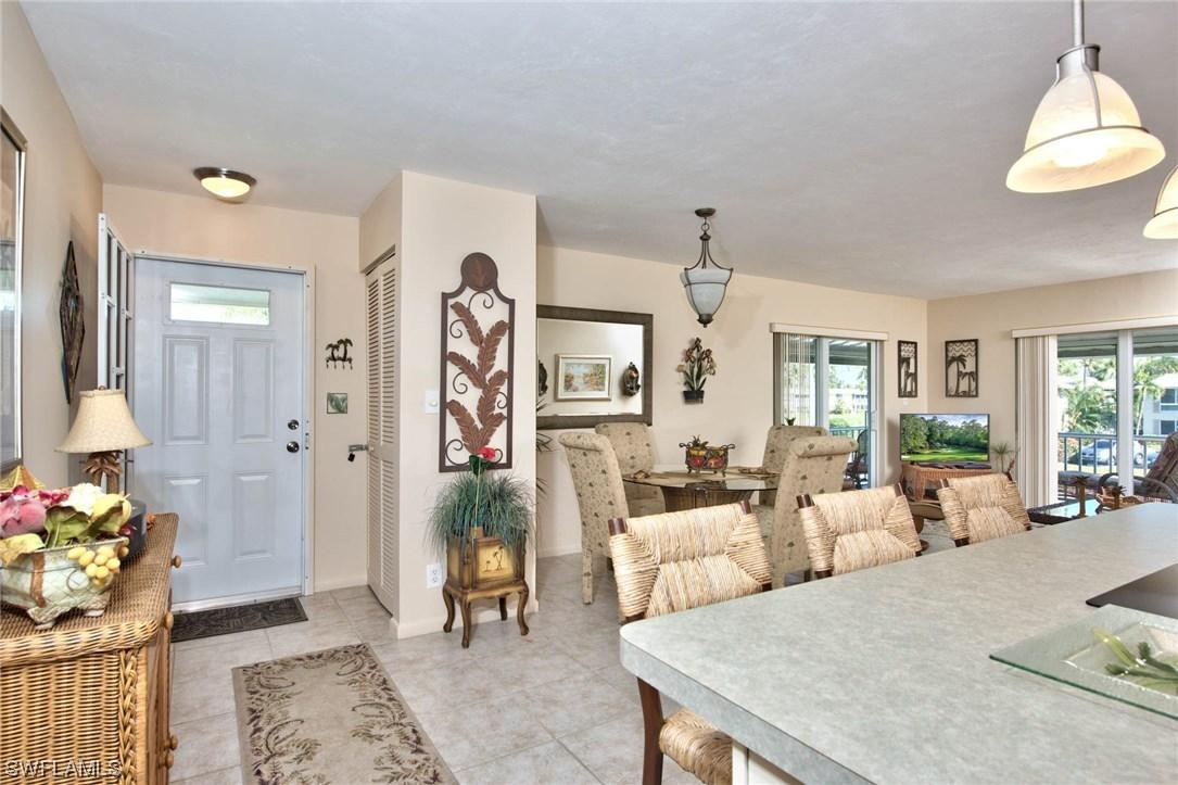 272 Palm Dr. #52-8, Naples, FL 34112