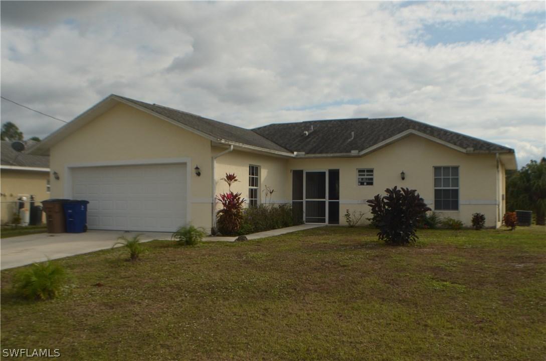 1256 Augusta St., Lehigh Acres, FL 33974