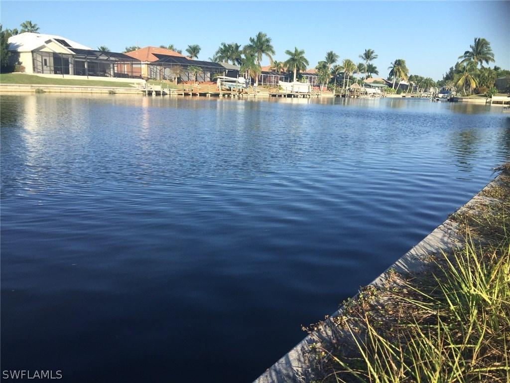 3003 SW 40th Ln., Cape Coral, FL 33914