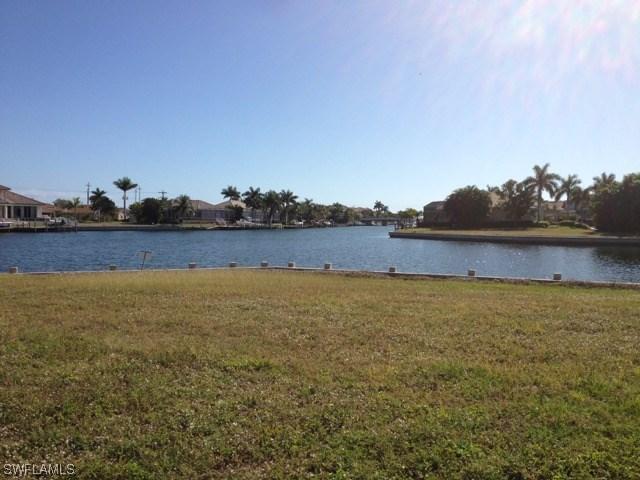 490 Driftwood Ct., Marco Island, FL 34145