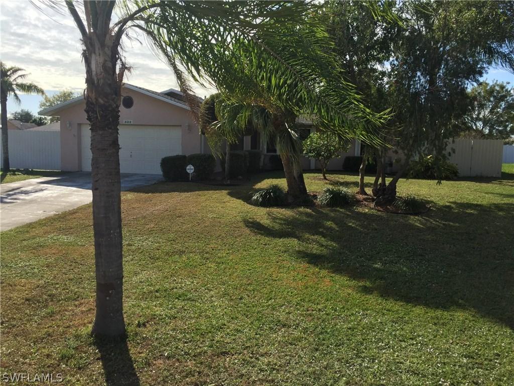 222 NE 9th Pl., Cape Coral, FL 33909