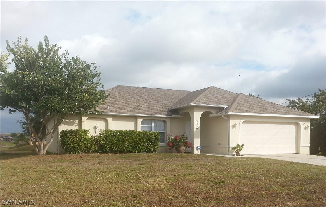 3318 8th St., Lehigh Acres, FL 33971