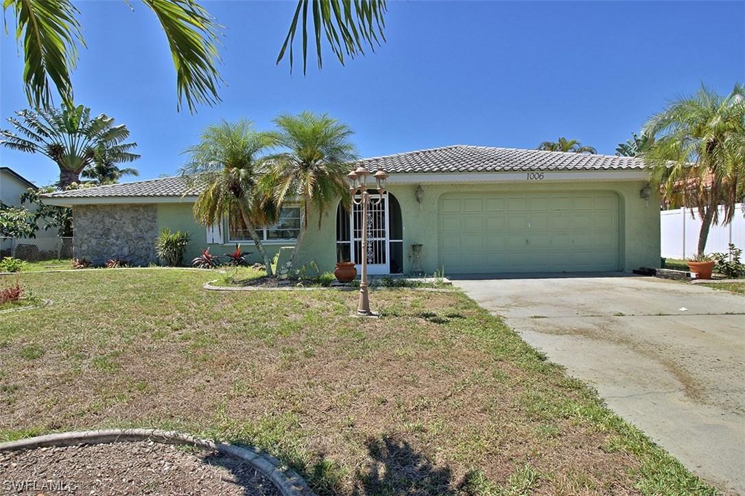 1006 SE 14th Ter., Cape Coral, FL 33990